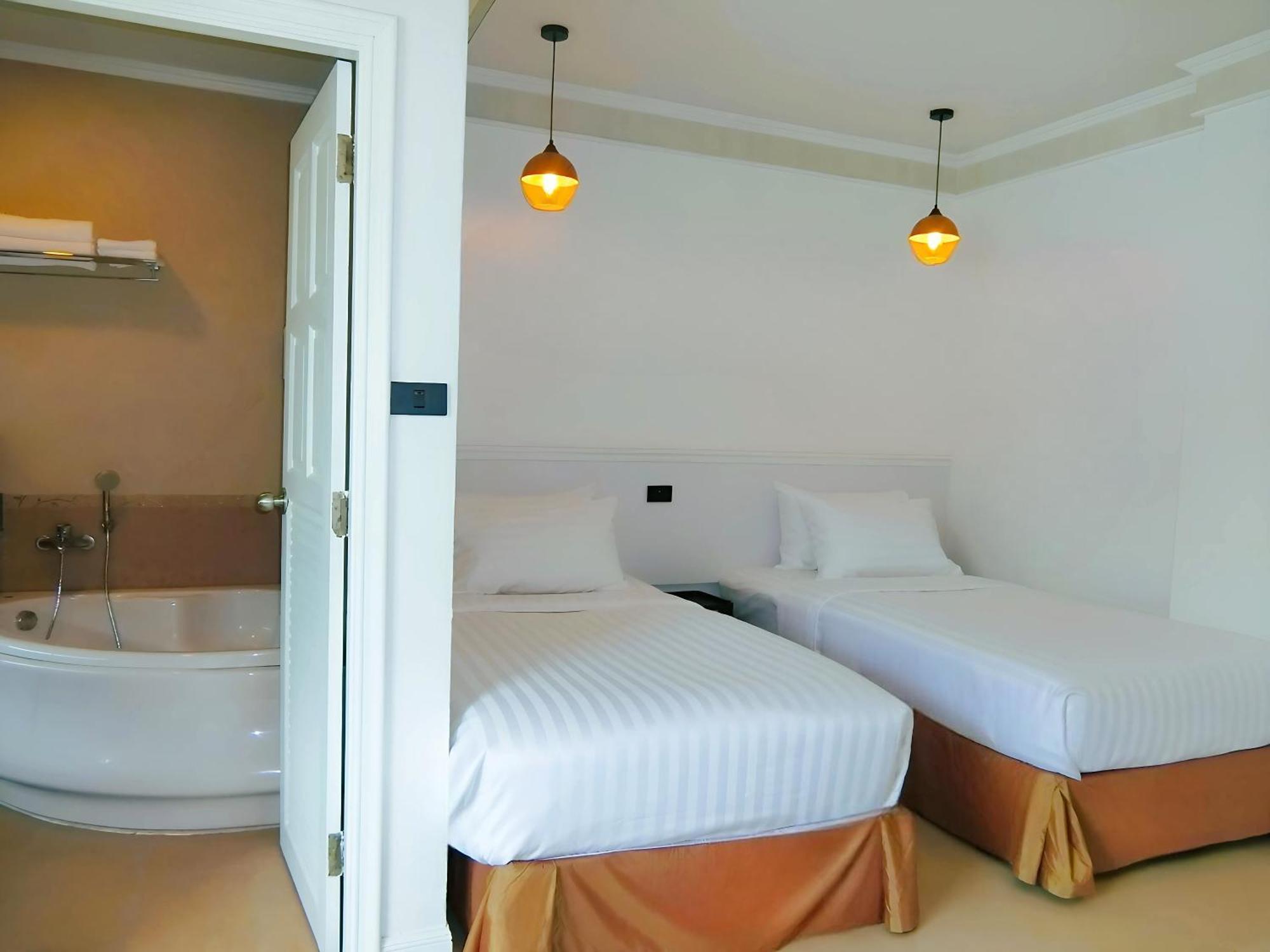 Sira Boutique Residence - Newly Renovated Patong Dış mekan fotoğraf