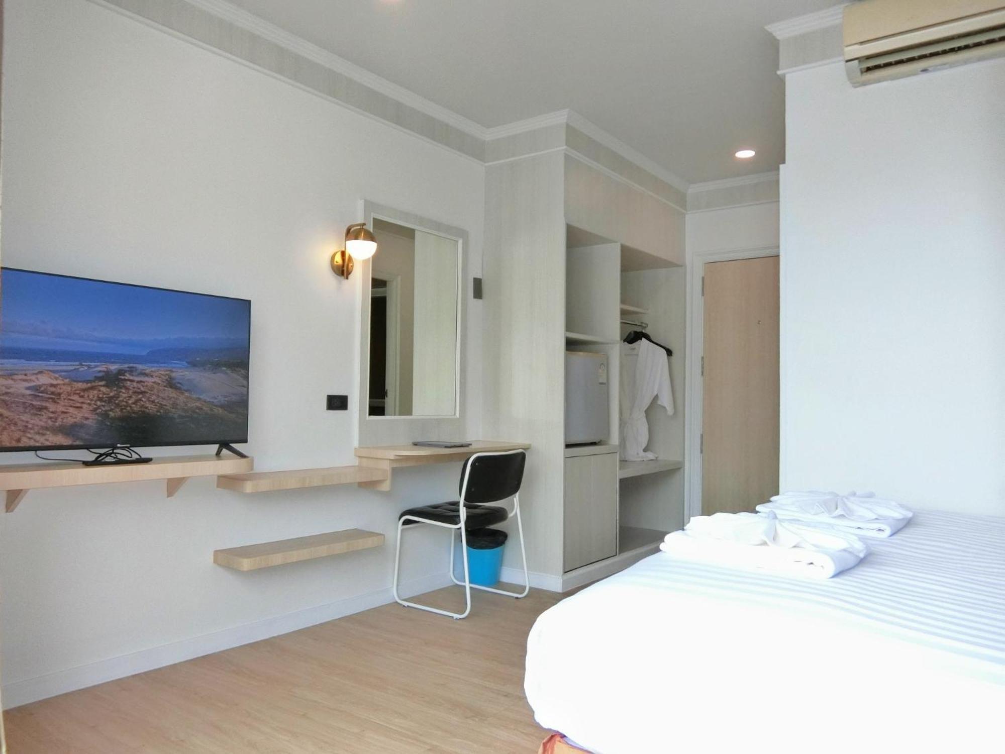 Sira Boutique Residence - Newly Renovated Patong Dış mekan fotoğraf