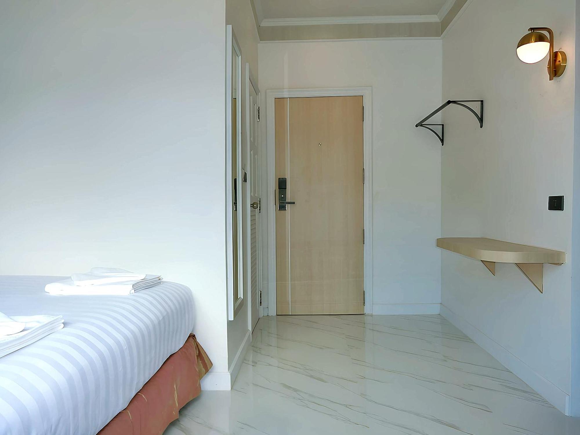Sira Boutique Residence - Newly Renovated Patong Dış mekan fotoğraf