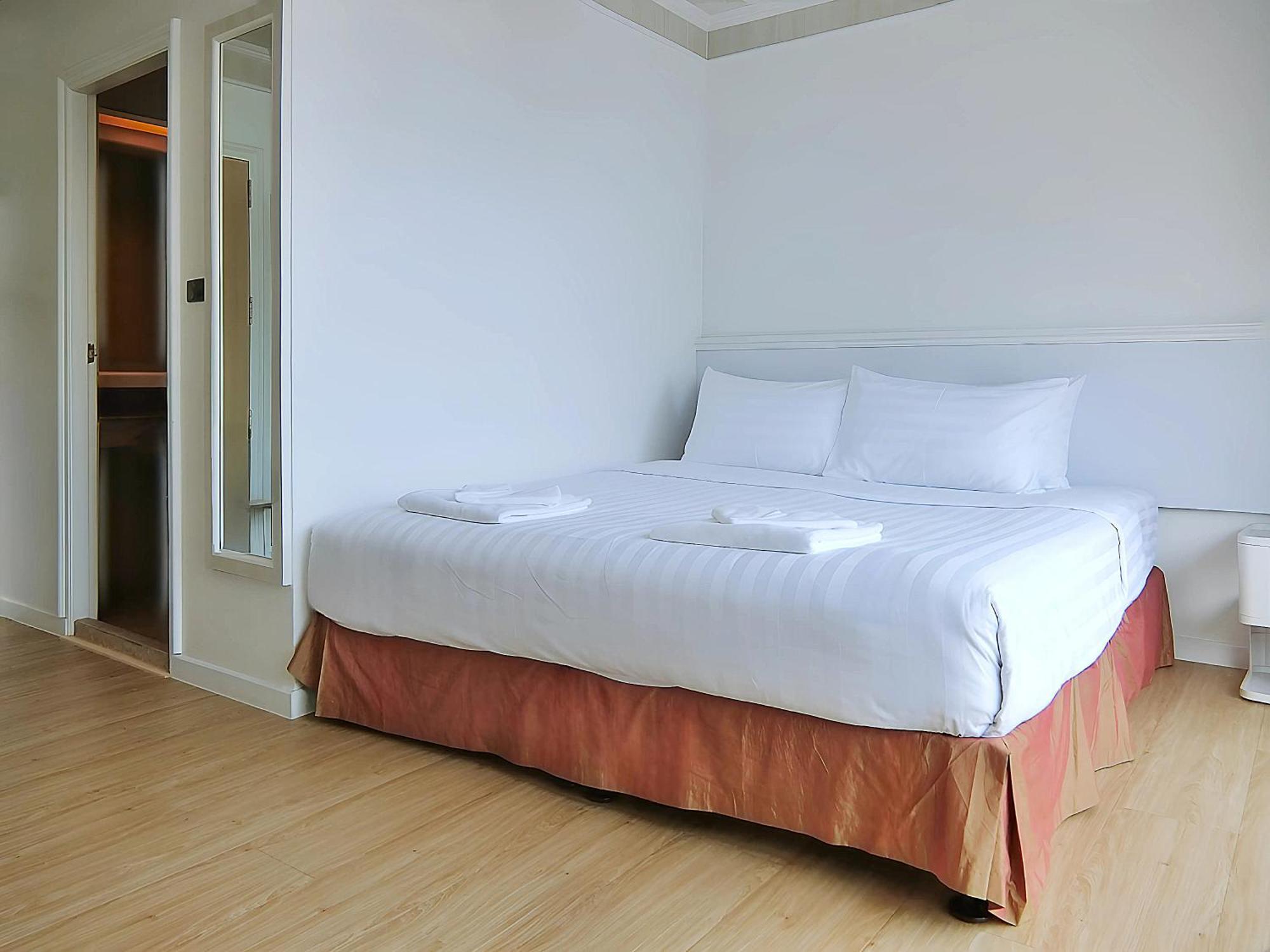 Sira Boutique Residence - Newly Renovated Patong Dış mekan fotoğraf