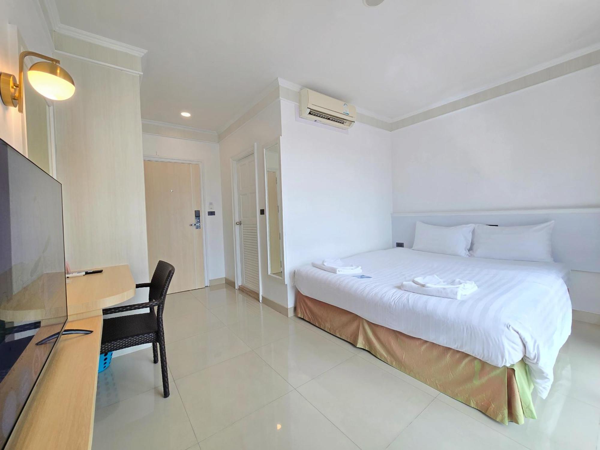 Sira Boutique Residence - Newly Renovated Patong Dış mekan fotoğraf